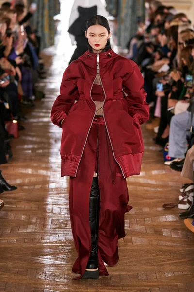 Look 4